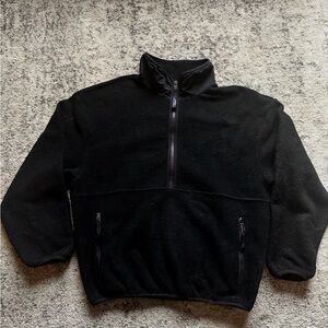 Women’s Patagonia Black Synchilla Fleece Marsupial Pullover Size M